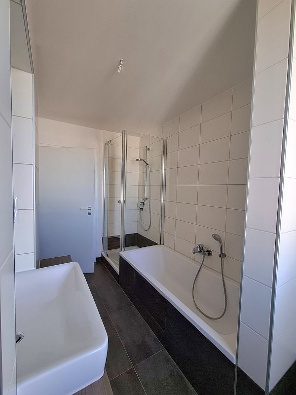 Helle 2-Raum-Wohnung mit modernem Grundriss und Balkon